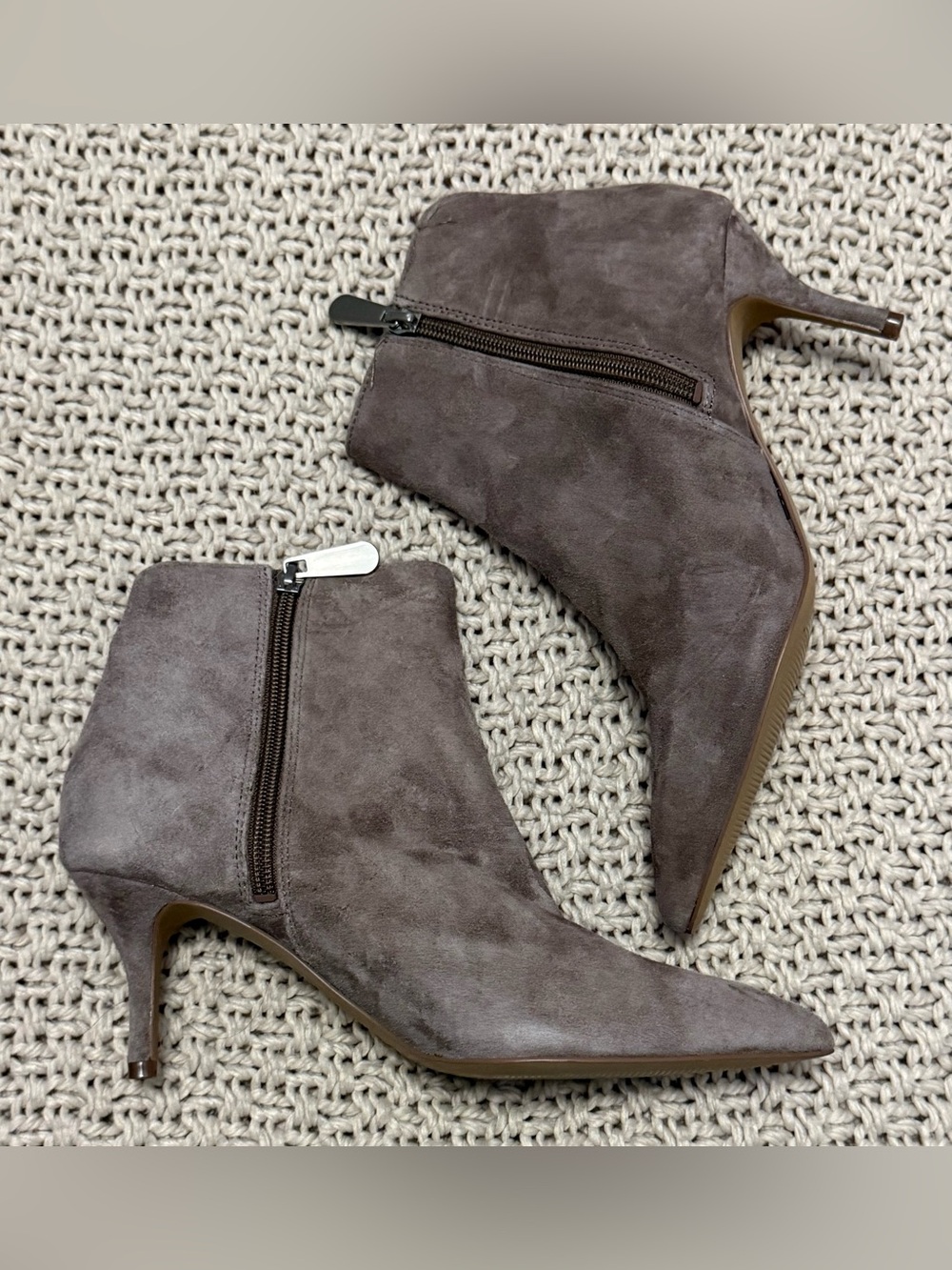 Charles David Taupe Suede Pointed-Toe Ankle Booties NWOB - Size 7